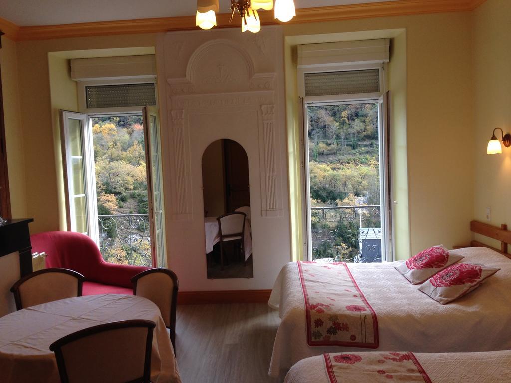 לוז-סן-סובר Hotel Panoramic Et Des Bains חדר תמונה