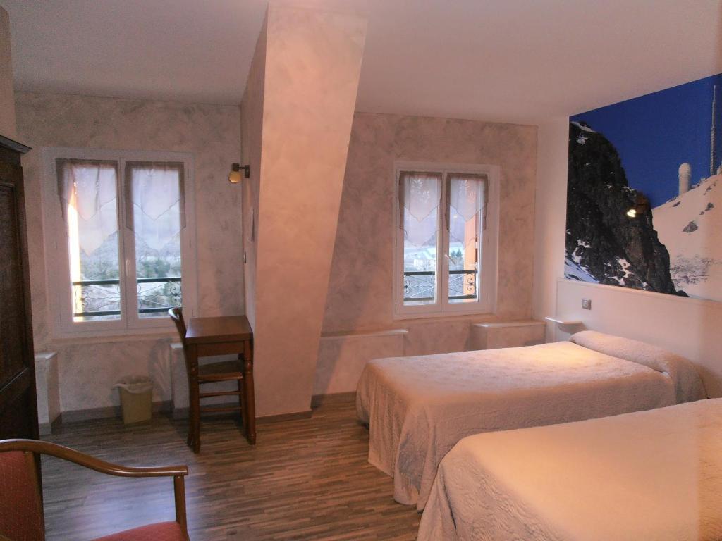 לוז-סן-סובר Hotel Panoramic Et Des Bains חדר תמונה